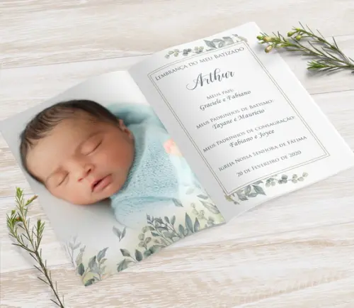 Mini Bíblia Personalizada com Fotos do Bebê