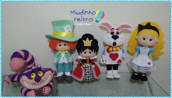 Alice no Páis das Maravilhas em Feltro