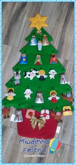 Arvore Montessoriana Presépio - Natal
