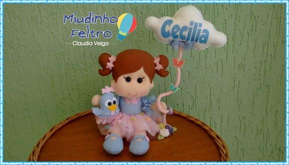 Boneca Galinha Pintadinha