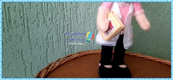 Boneca Professora em feltro