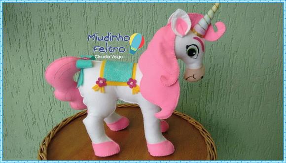 Trinket - Unicórnio Princesa Nella