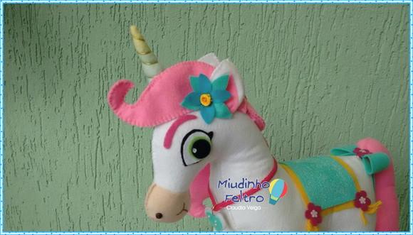 Trinket - Unicórnio Princesa Nella