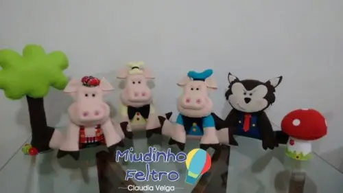 3 Porquinhos em Feltro