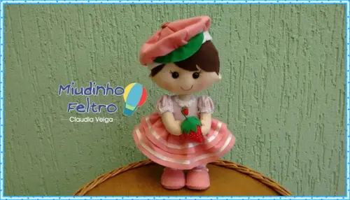 Boneca Moranguinho e Gato Pudim