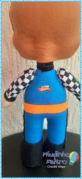 Boneco Piloto Hot Wheels