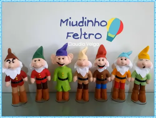 Branca de Neve e 7 Anões em Feltro