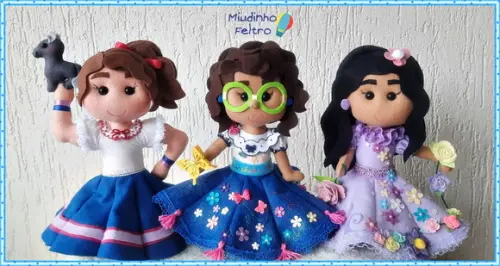 Kit Bonecas Encanto