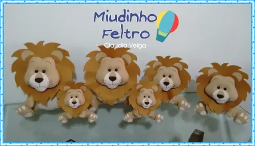 Leão em Feltro - Safari