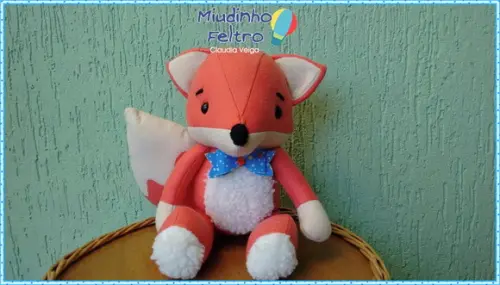 Raposa em Feltro 3d