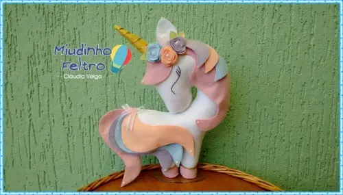 Unicórnio em Feltro