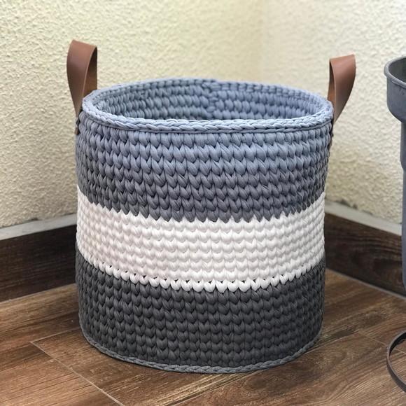 Cesto Fio de Malha 30x30 alça de couro Ecológico