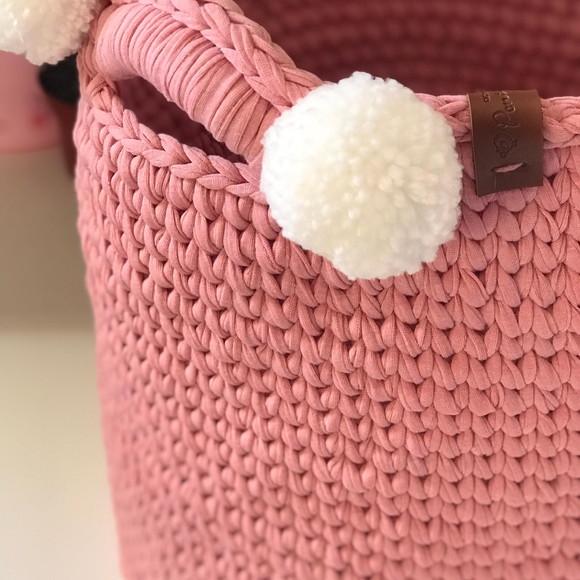 Cesto Fio Malha 30x30 com pompons