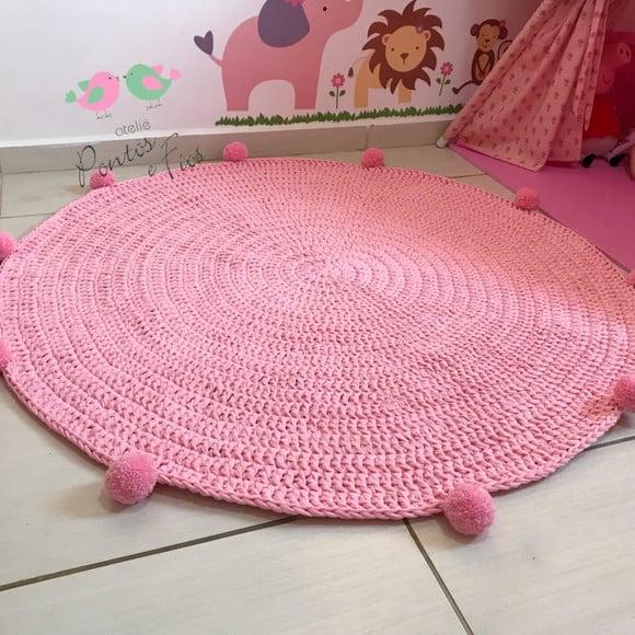 Tapete Fio de Malha 1,20 mts com Pompons
