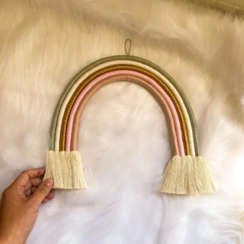 Arco-íris de Macramê