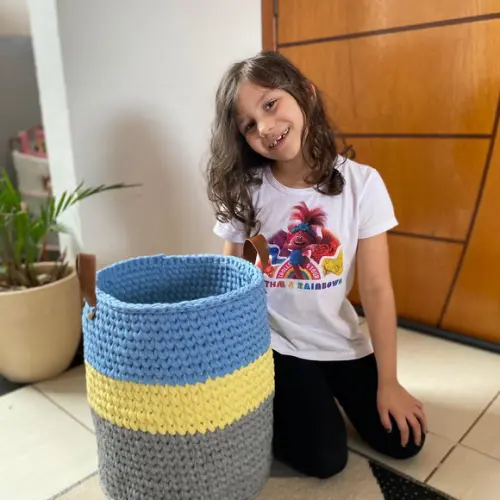 Cesto 35x40 com alça de Couro ecológica