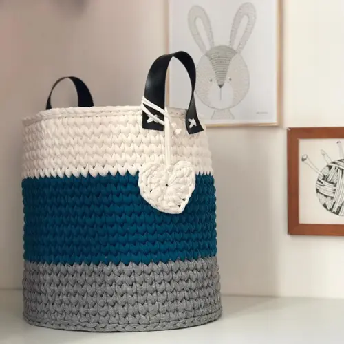 Cesto Fio de Malha 30x30 alça de couro Ecológico