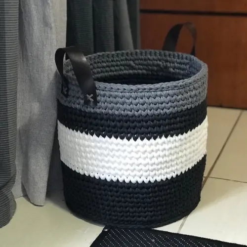 Cesto Fio de Malha 30x30 alça de couro Ecológico