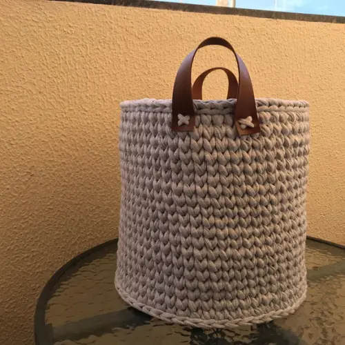 Cesto Fio de Malha 30x30 alça de couro Ecológico