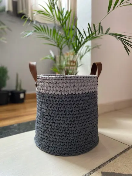 Cesto Fio de Malha 30x30 alça de couro Ecológico
