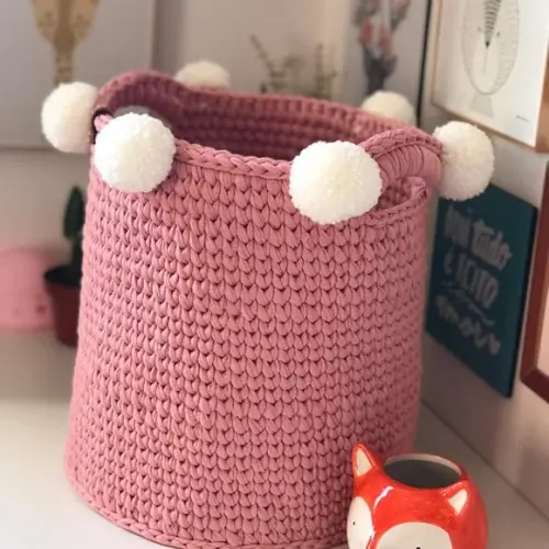 Cesto Fio Malha 30x30 com pompons