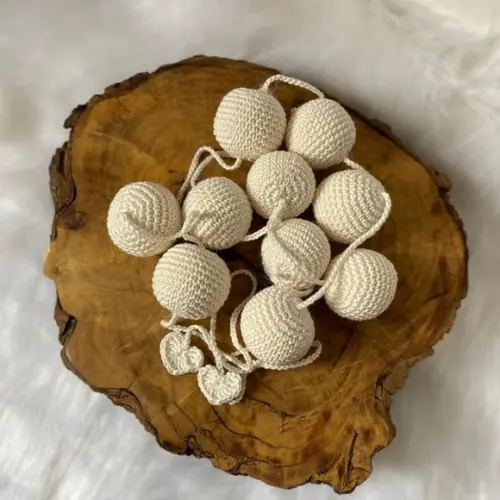 Varalzinho de bolinhas em Crochê