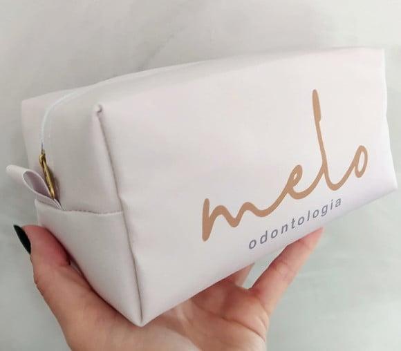 Necessaire Bege Personalizada Logo Marca - Brinde de Luxo
