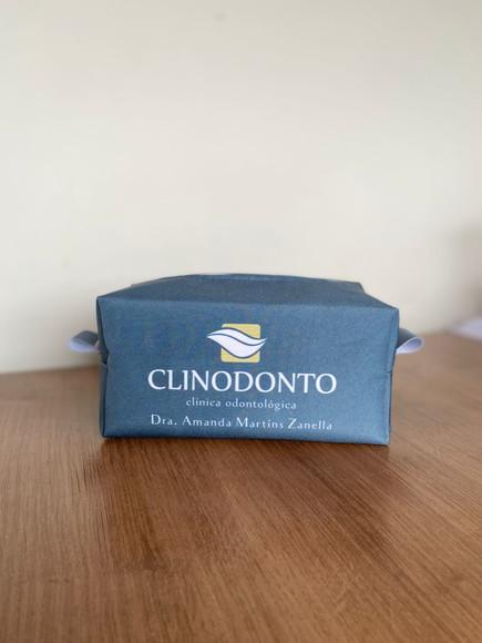 Necessaire Personalizada Brinde de Luxo - Verde Musgo