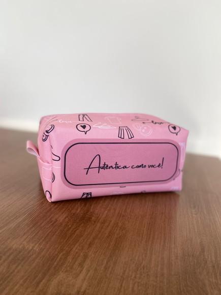 Nécessaire Rosa Personalizada com Logo - Brinde de Luxo