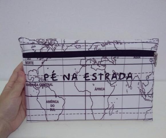 Necessaire Personalizada Mapa Mundi - Pé na estrada