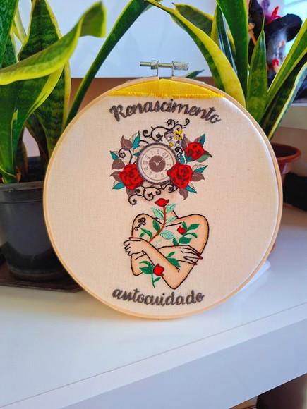 Quadro Aquarela e Bordado Renascimento e Autocuidado