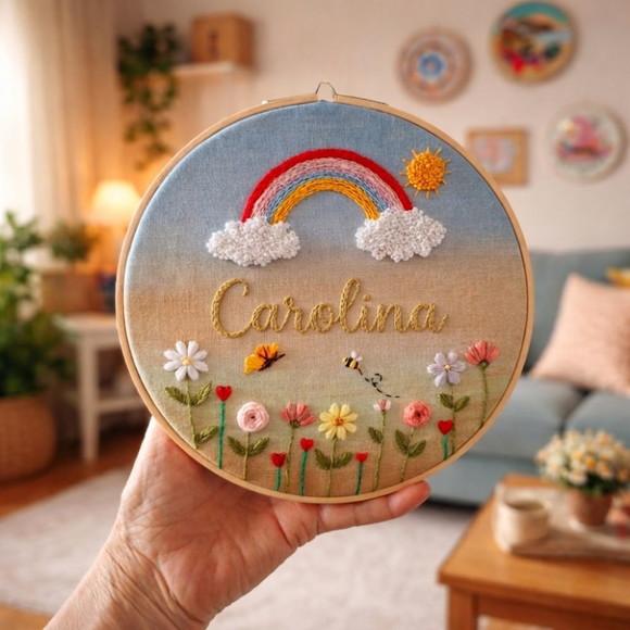 Porta Maternidade Arco-Iris Bordado a mão Personalizo Nome