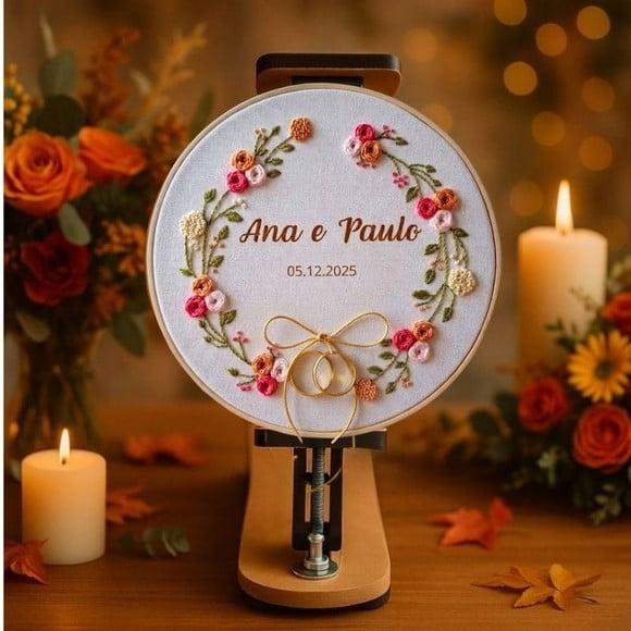 Porta Alianças Floral Bordado Manual Personalizado em Bastidor