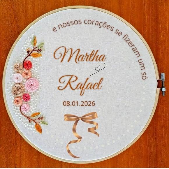 Porta Alianças Bordado a Mão em Bastidor Personalizado Frase