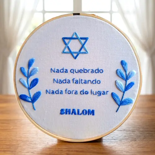 Shalom Bordado a Mão em Bastidor Decoração Afetiva