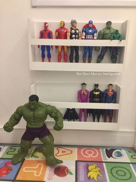 Combo c/ 2 Prateleiras Montessoriana Bonecos Boneca Herois