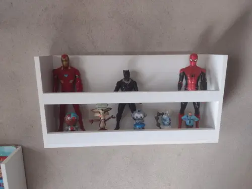 2 Prateleiras Montessoriana Bonecos e Boneca Herois Mdf...