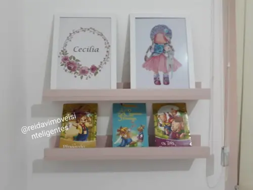 2 Prateleiras p/ Quadros Decorativa Livros Infantil Rosa.