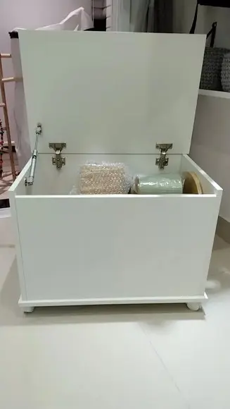 Baú de Brinquedos mdf Branco c/ Rodinhas. 65 cm l