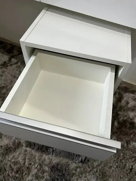 Cômoda Gaveteiro Guarda Roupas Moderno e Decorativo Mdf.