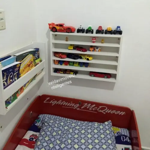 Estante Organizadora de Carrinhos mdf Branco 60x40x10