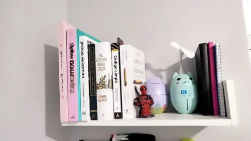 Kit c/ 4 Prateleiras "u" Decorativa p/ Livros mdf Branco. .