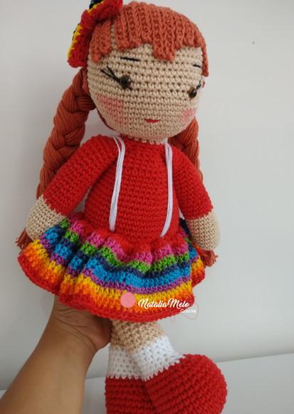 Boneca Amigurumi Arco Iris