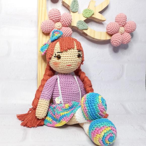 Boneca Amigurumi Arco Iris