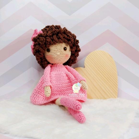 Boneca Mell Amigurumi