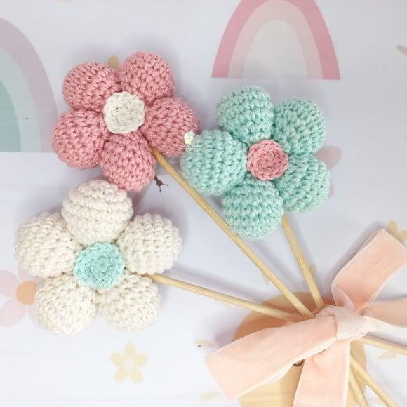 Flores no Palito em Amigurumi