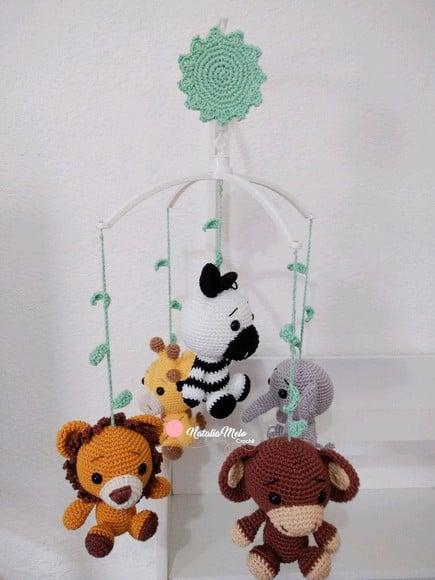 Móbile Amigurumi Safari com Musical