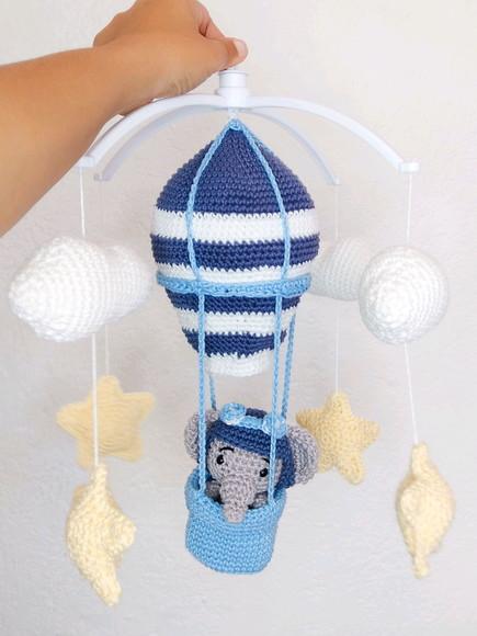 Móbile Balão para pendurar no teto - Com Musical