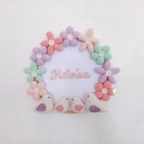 Porta Maternidade Flores e Familia Passarinhos em Amigurumi