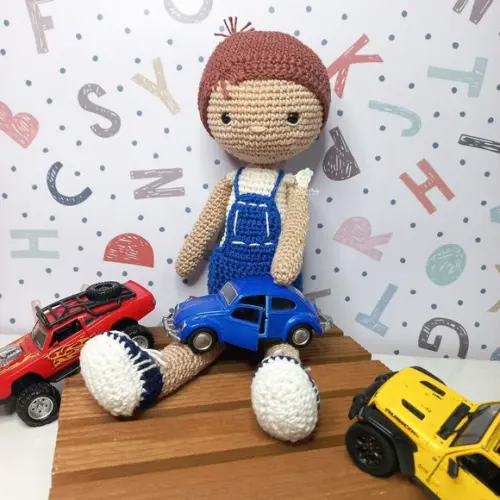 Boneco Daniel Amigurumi